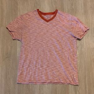 Gap burnt orange v-neck t-shirt